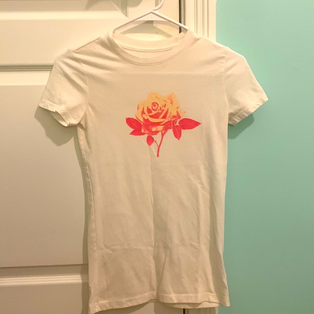 White Floral Rose Classic Crewneck Aeropostale Shirt